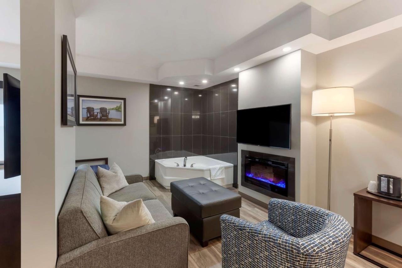 Best Western Premier Northwood Hotel Тимминс Экстерьер фото