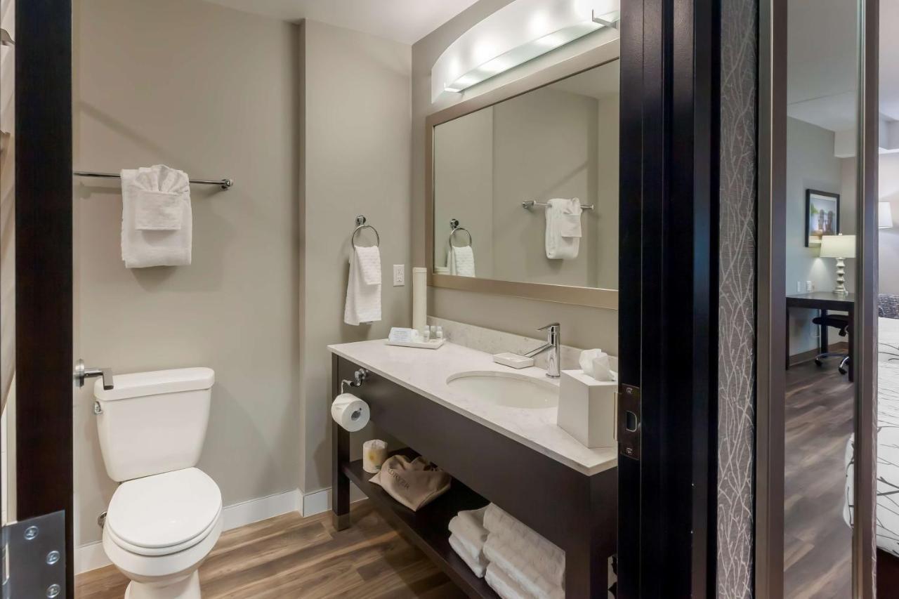 Best Western Premier Northwood Hotel Тимминс Экстерьер фото