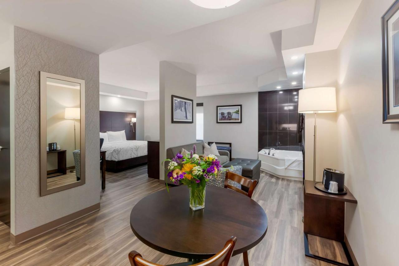 Best Western Premier Northwood Hotel Тимминс Экстерьер фото