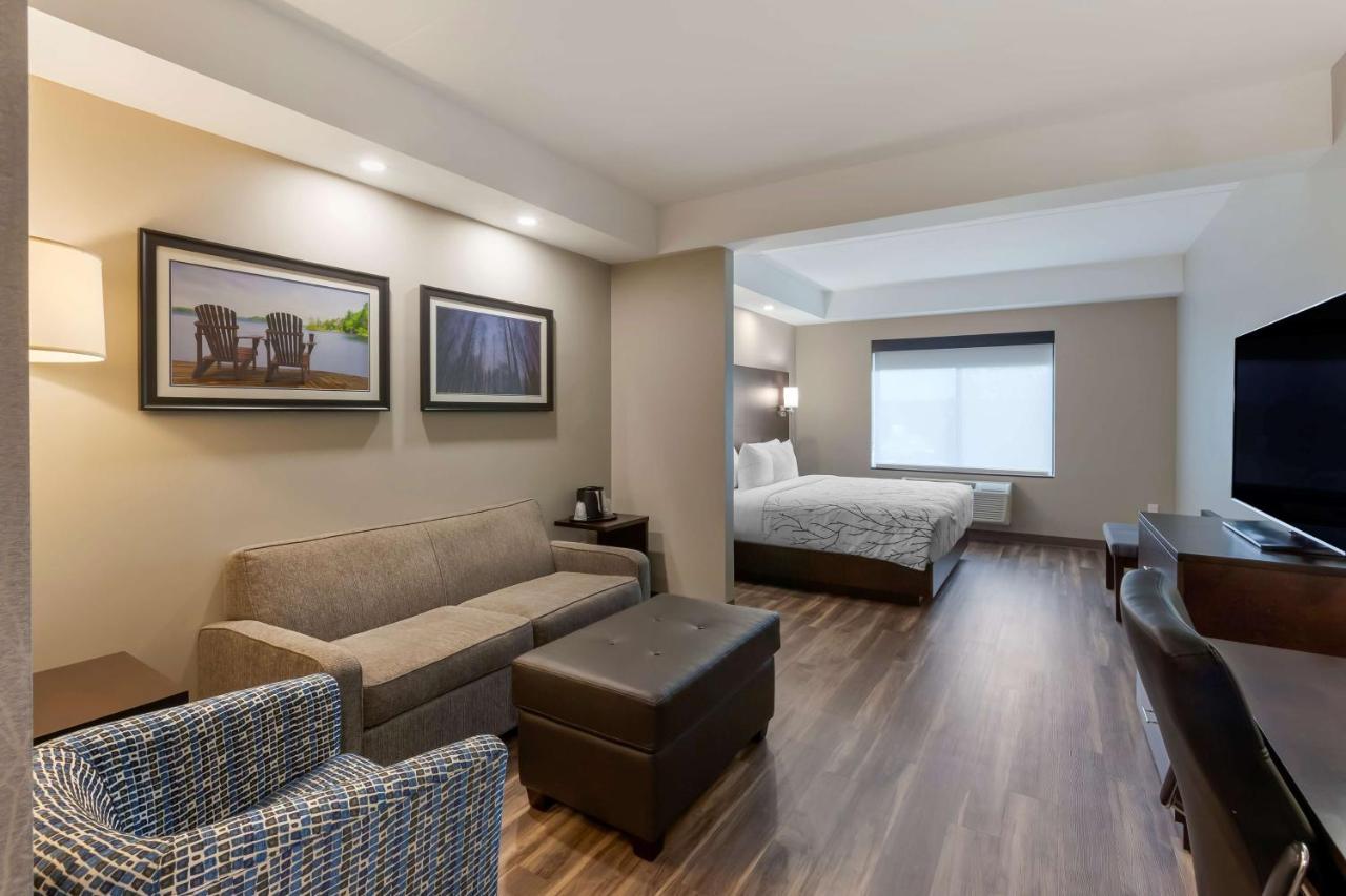 Best Western Premier Northwood Hotel Тимминс Экстерьер фото