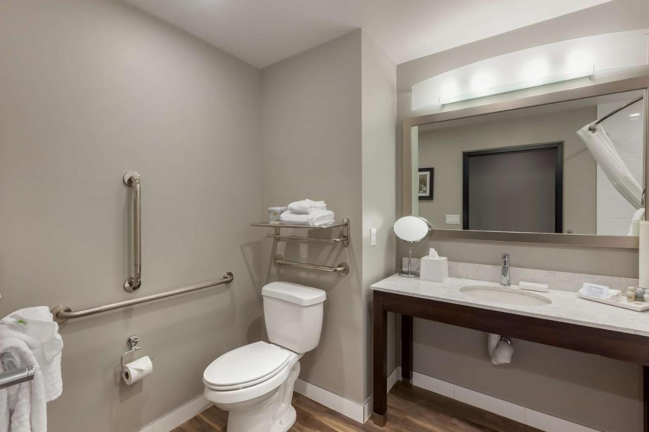 Best Western Premier Northwood Hotel Тимминс Экстерьер фото